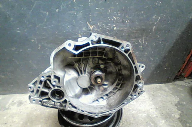 Boîte de vitesses manuelle Opel CORSA C (X01) 1.7 di (f08, f68) (2000-2009) occasion — photo 2