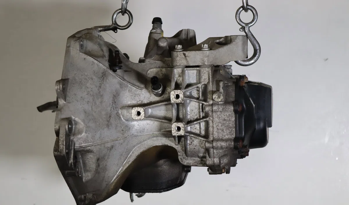 Boîte de vitesses manuelle Opel CORSA D (S07) 1.0 (l08, l68) (2009-2014) 3 portes occasion — photo 3