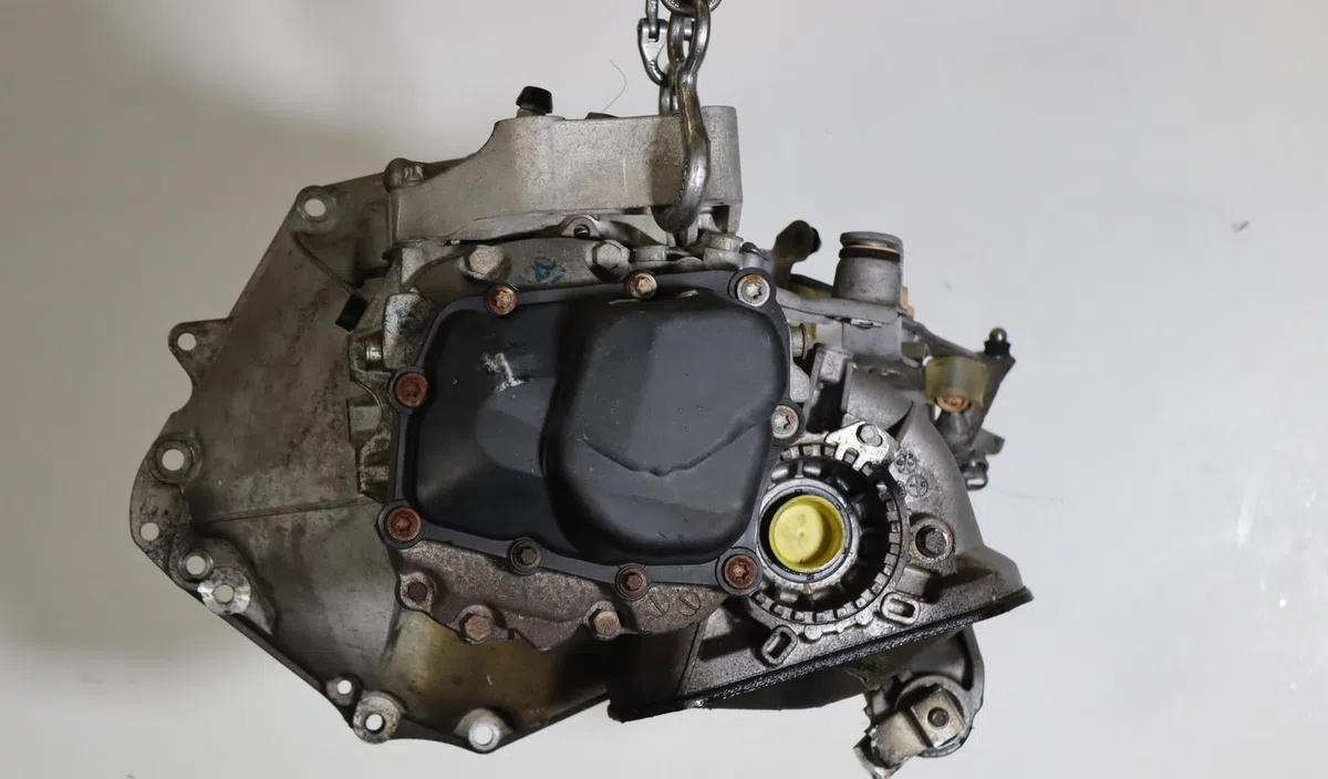 Boîte de vitesses manuelle Opel CORSA D (S07) 1.0 (l08, l68) (2009-2014) 3 portes occasion — photo 4