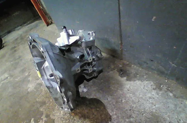 Boîte de vitesses manuelle Opel CORSA D (S07) 1.2 (l08, l68) (2006-2014) 5 portes occasion — photo 2