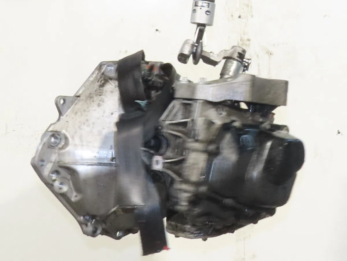 Boîte de vitesses manuelle Opel CORSA E (X15) 1.4 (08, 68) (2014) occasion — photo 2