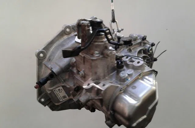 Boîte de vitesses manuelle Opel KARL (C16) 1.0 (2015-2018) occasion — photo 4