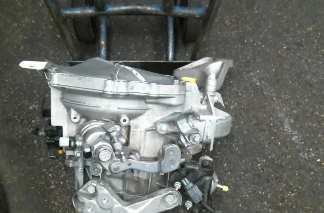 Boîte de vitesses manuelle OPEL MOKKA occasion — photo 3