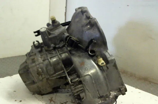 Boîte de vitesses manuelle OPEL TIGRA I occasion — photo 4
