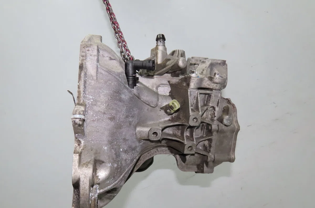 Boîte de vitesses manuelle Opel TIGRA TwinTop (X04) 1.4 (r97) (2004-2010) occasion