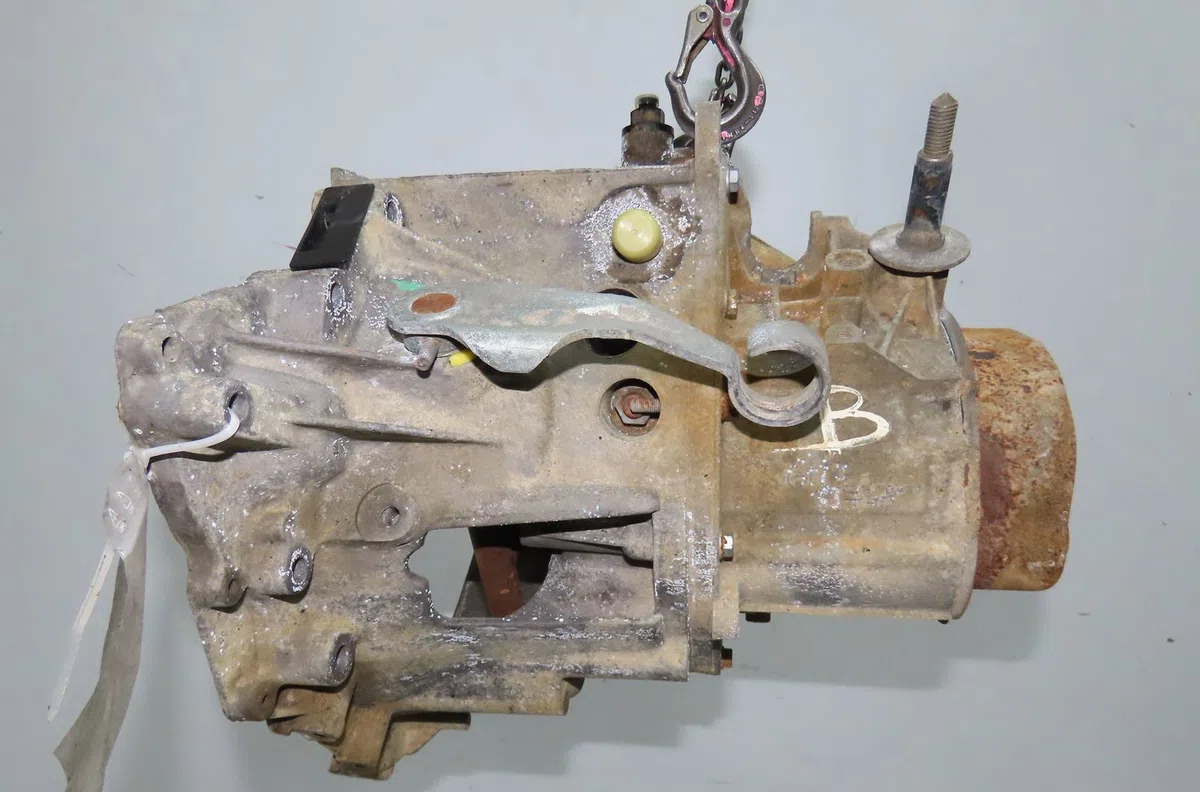 Boîte de vitesses manuelle Peugeot 205 II (20A/C) 1.8 xdt (1990-1997) occasion — photo 2