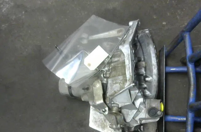 Boîte de vitesses manuelle Peugeot 206+ (2L_, 2M_) 1.4 i (2lkfwa, 2mkfwa) (2009-2013) 3 portes occasion — photo 3