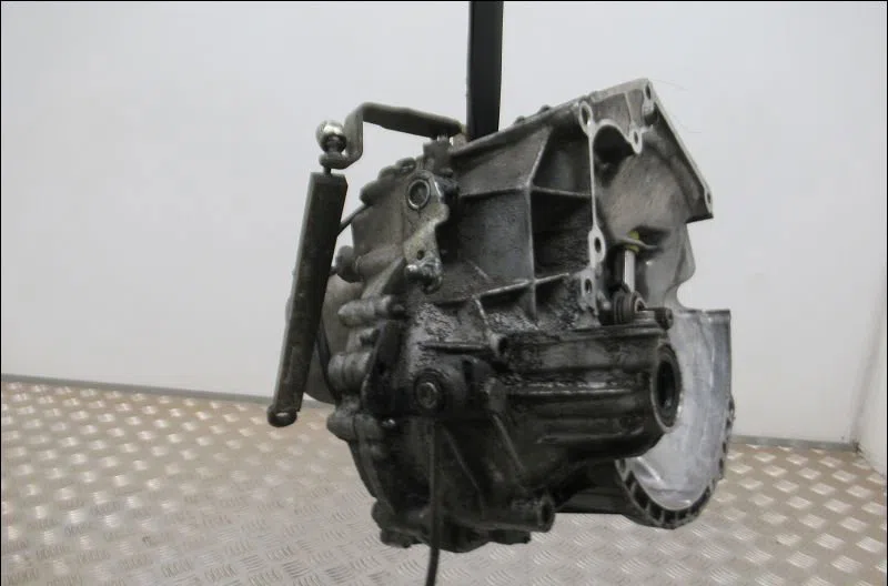 Boîte de vitesses manuelle Peugeot 206 (2L_, 2M_) 1.4 i (2lkfwa, 2mkfwa) (2009-2013) 3 portes occasion — photo 4