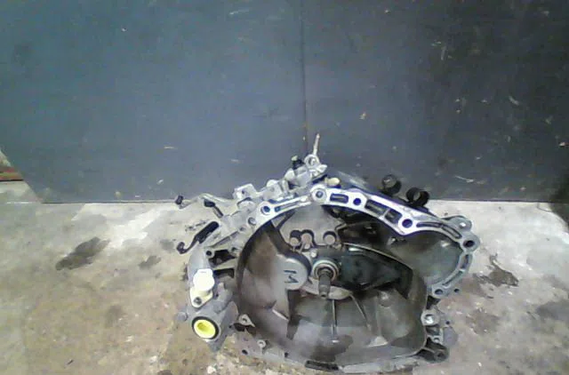 Boîte de vitesses manuelle Peugeot 206 3/5 portes (2A/C) 1.9 d (1998-2001) 5 portes occasion — photo 4