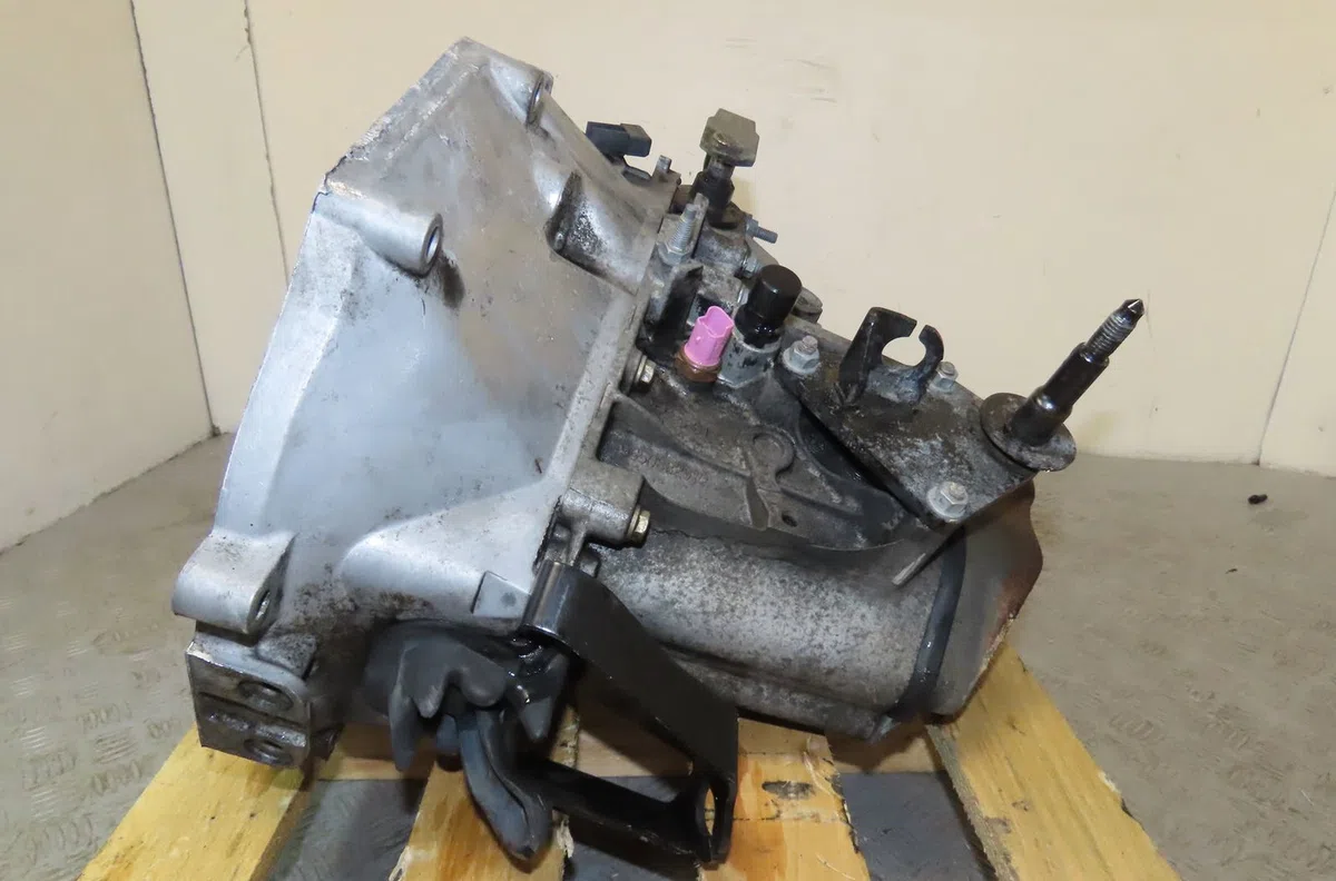 Boîte de vitesses manuelle Peugeot 206 SW (2E/K) 1.4 hdi (2002-2007) 5 portes occasion — photo 4