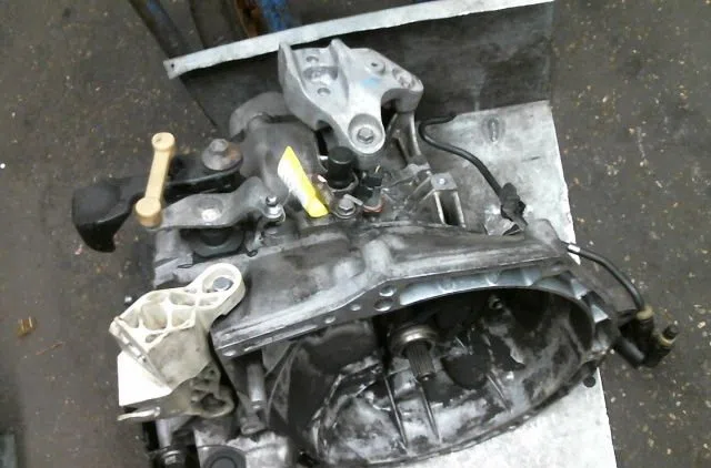 Boîte de vitesses manuelle Peugeot 207/207+ (WA_, WC_) 1.4 hdi (2006-2015) 5 portes occasion