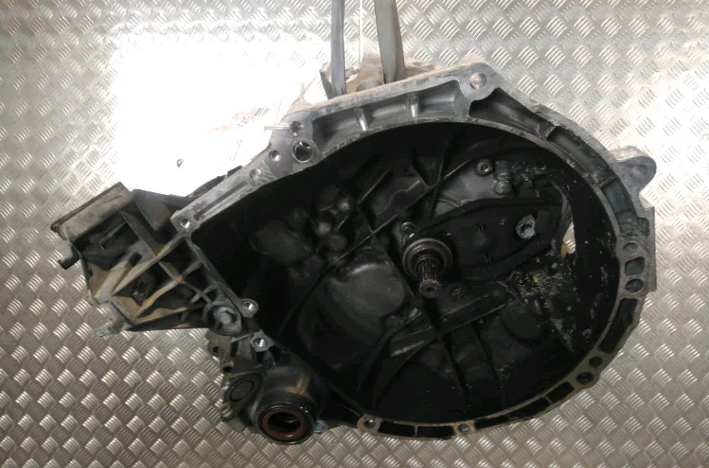 Boîte de vitesses manuelle Peugeot 208 I (CA_, CC_) 1.2 vti 82 (2012) occasion