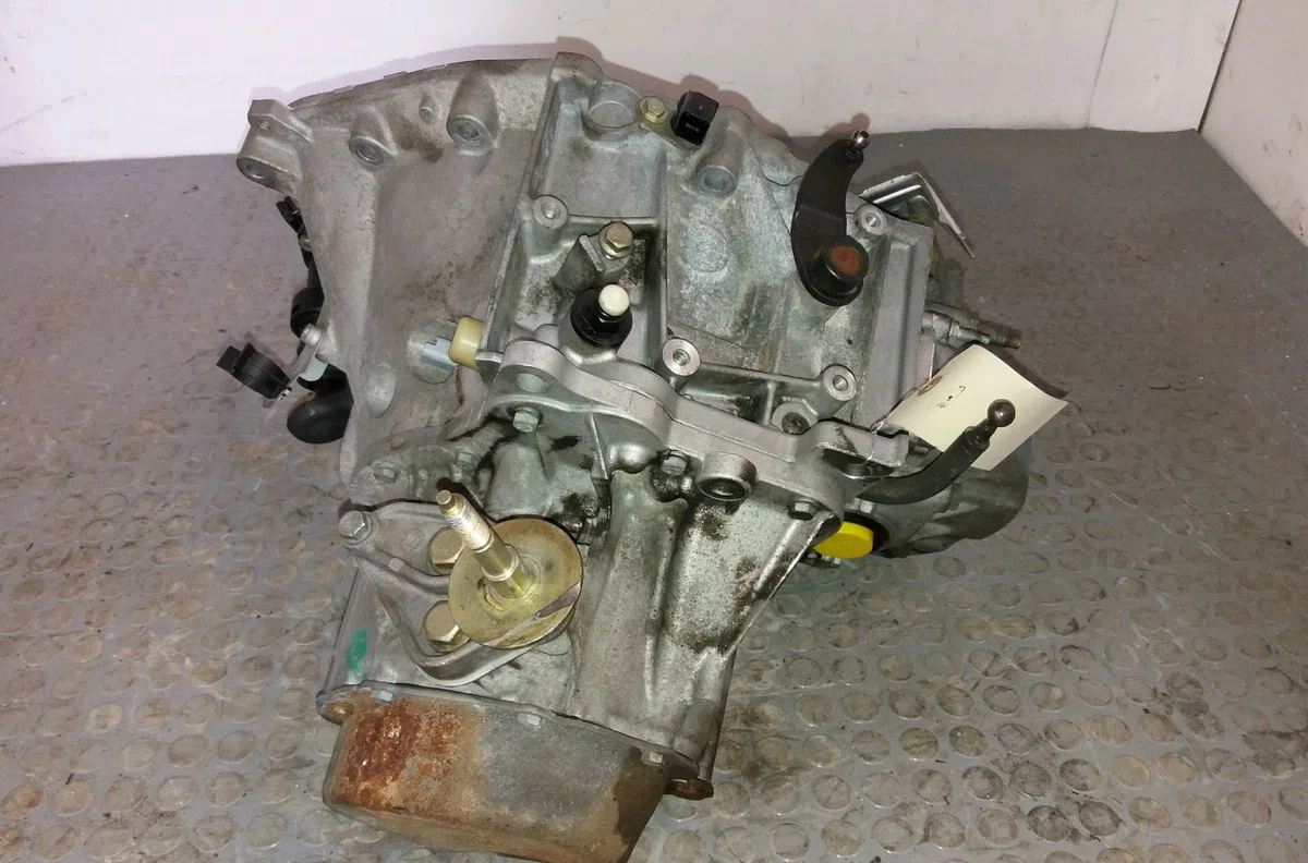 Boîte de vitesses manuelle Peugeot 307 (3A/C) 2.0 16v (2000-2005) occasion — photo 3