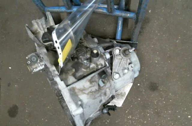 Boîte de vitesses manuelle Peugeot 308 I (4A_, 4C_) 1.6 hdi (2007-2014) 5 portes occasion — photo 3