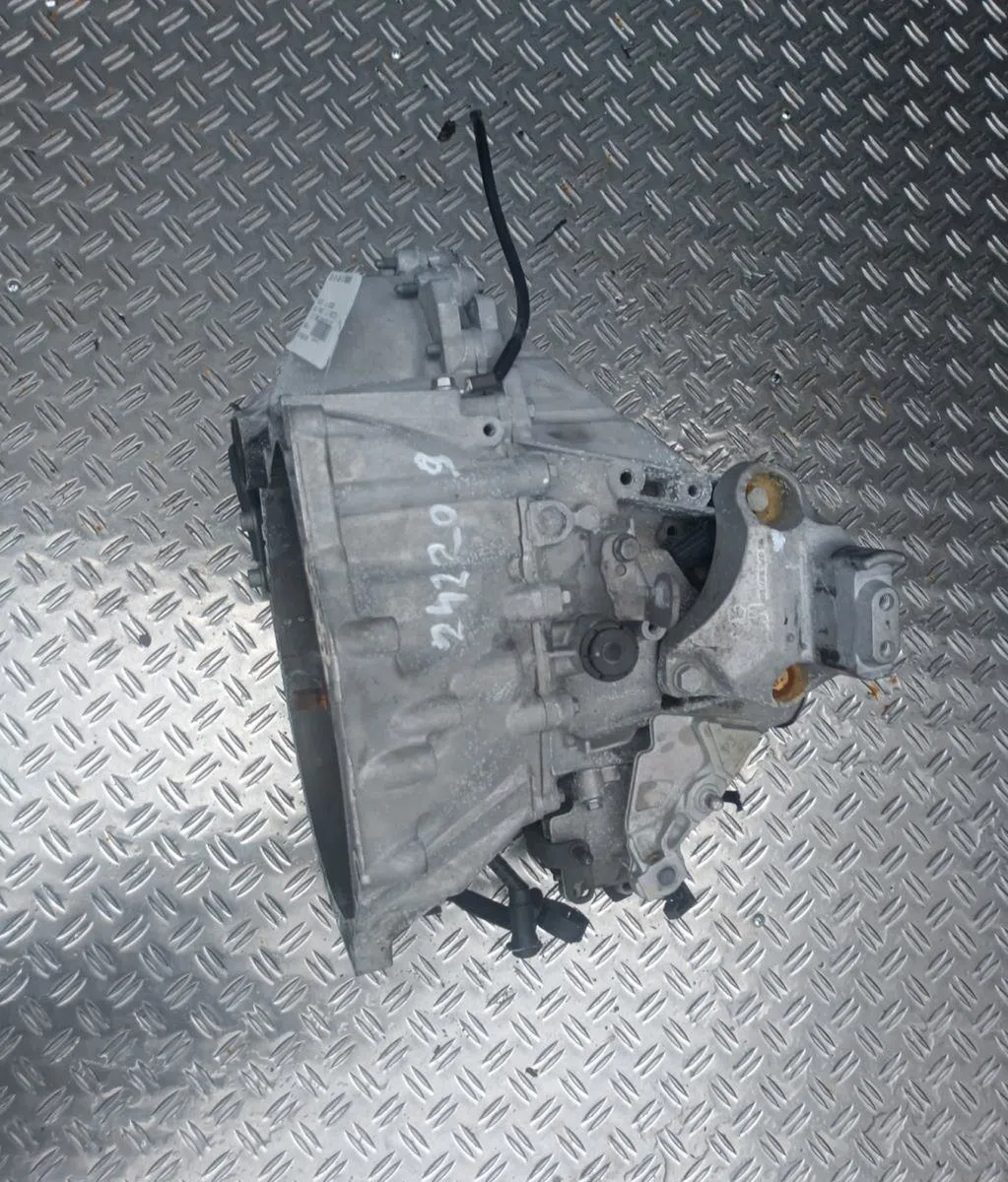 Boîte de vitesses manuelle Peugeot 308 II (LB_, LP_, LW_, LH_, L3_) 1.2 thp 130 (2013-2021) occasion — photo 2