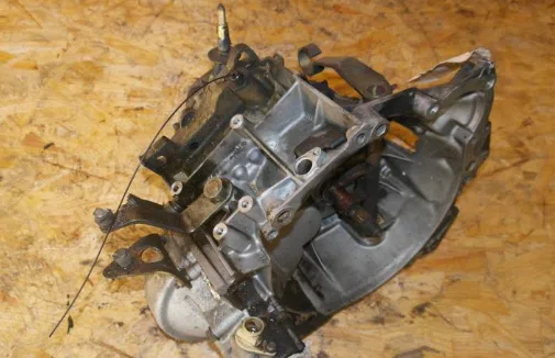 Boîte de vitesses manuelle Peugeot 405 I (15B) 1.6 (1987-1992) occasion — photo 2