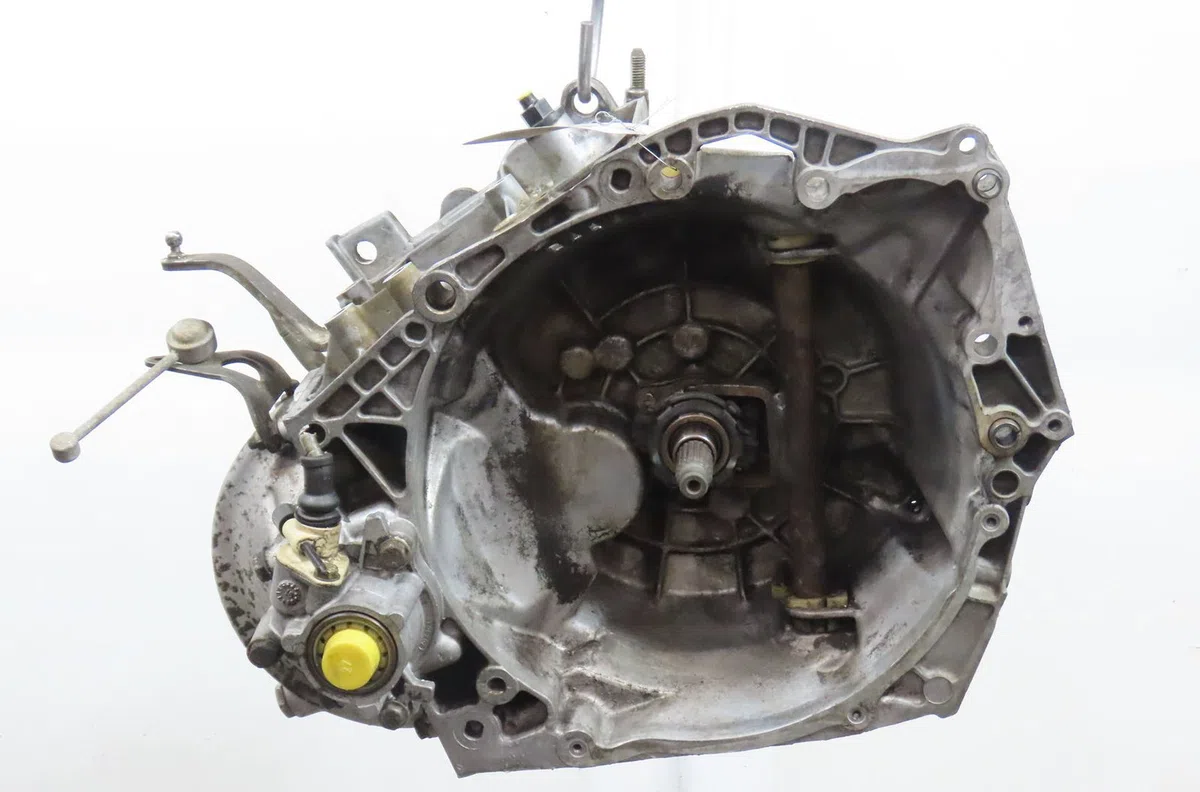 Boîte de vitesses manuelle Peugeot 405 I (15B) 1.8 turbo diesel (1988-1992) occasion — photo 2