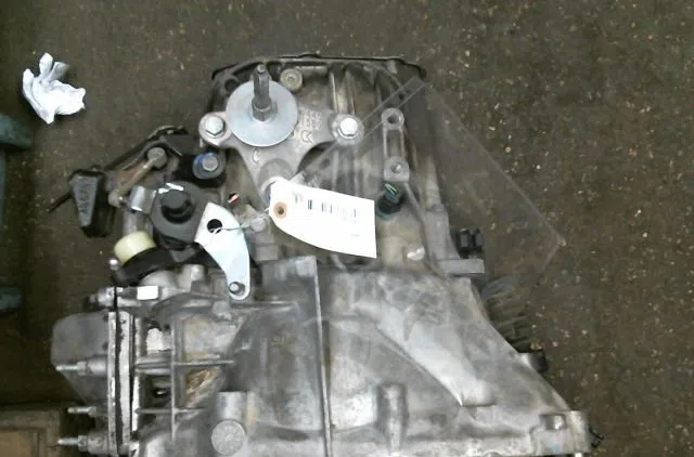 Boîte de vitesses manuelle Peugeot 5008 (0U_, 0E_) 2.0 hdi 150 / bluehdi 150 (2009-2017) 5 portes occasion — photo 3