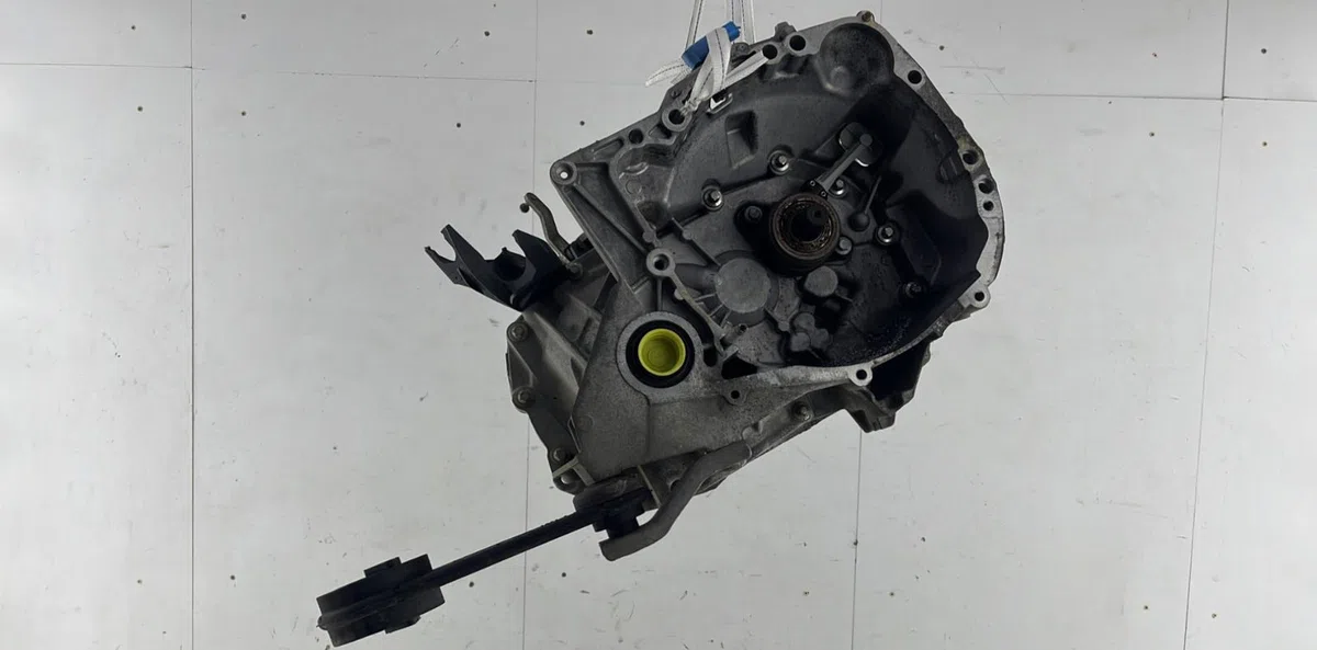 Boîte de vitesses manuelle RENAULT CLIO 3 PHASE 1 occasion — photo 2