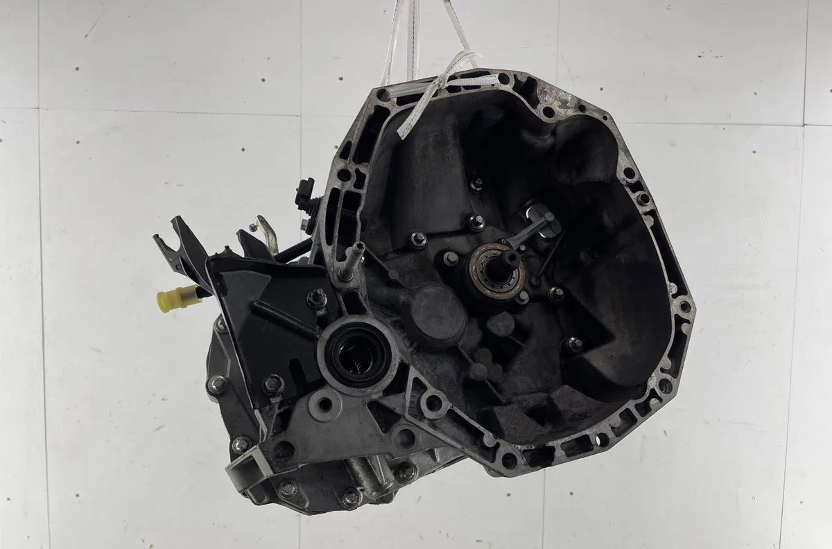 Boîte de vitesses manuelle RENAULT CLIO 3 PHASE 1 occasion — photo 2
