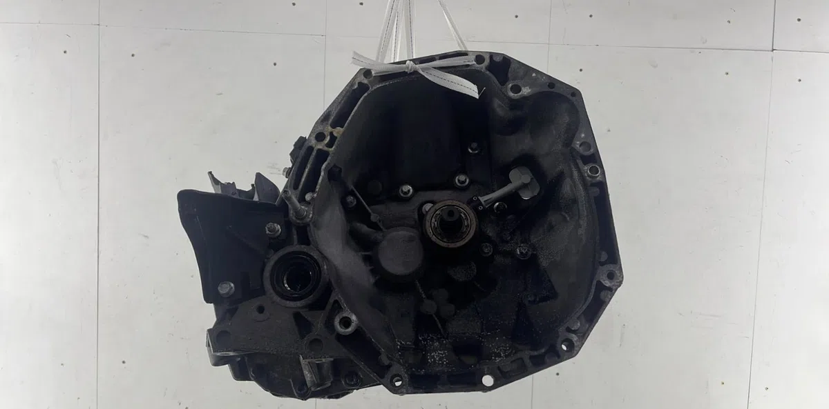 Boîte de vitesses manuelle RENAULT CLIO 3 PHASE 2 occasion — photo 2