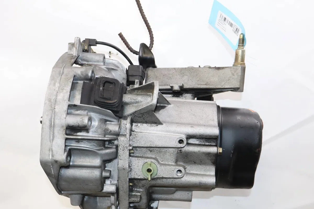 Boîte de vitesses manuelle Renault CLIO I (B/C57_, 5/357_) 1.2 (b/c/s57a, b/c57s, 5/357f, 5/357j, 5/357l, 5/357r) (1990-1998) 5 portes occasion — photo 2