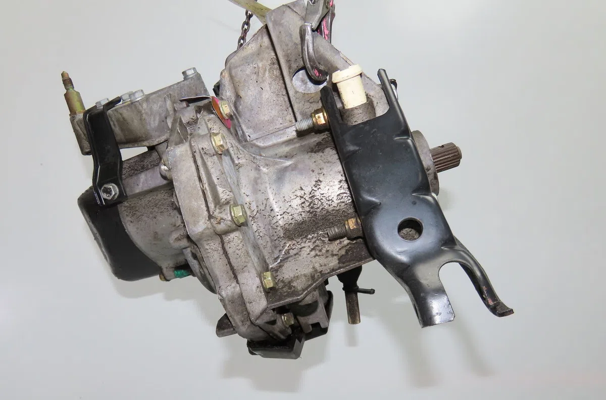 Boîte de vitesses manuelle Renault CLIO I (B/C57_, 5/357_) 1.2 (b/c/s57a, b/c57s, 5/357f, 5/357j, 5/357l, 5/357r) (1990-