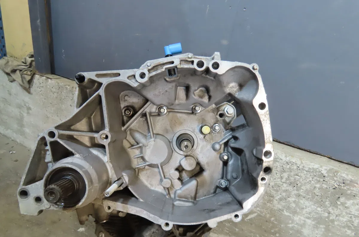 Boîte de vitesses manuelle Renault CLIO II (BB_, CB_) 1.2 (bb0a, bb0f, bb10, bb1k, bb28, bb2d, bb2h, cb0a,... (1998-2010) 5 portes occasion — photo 2