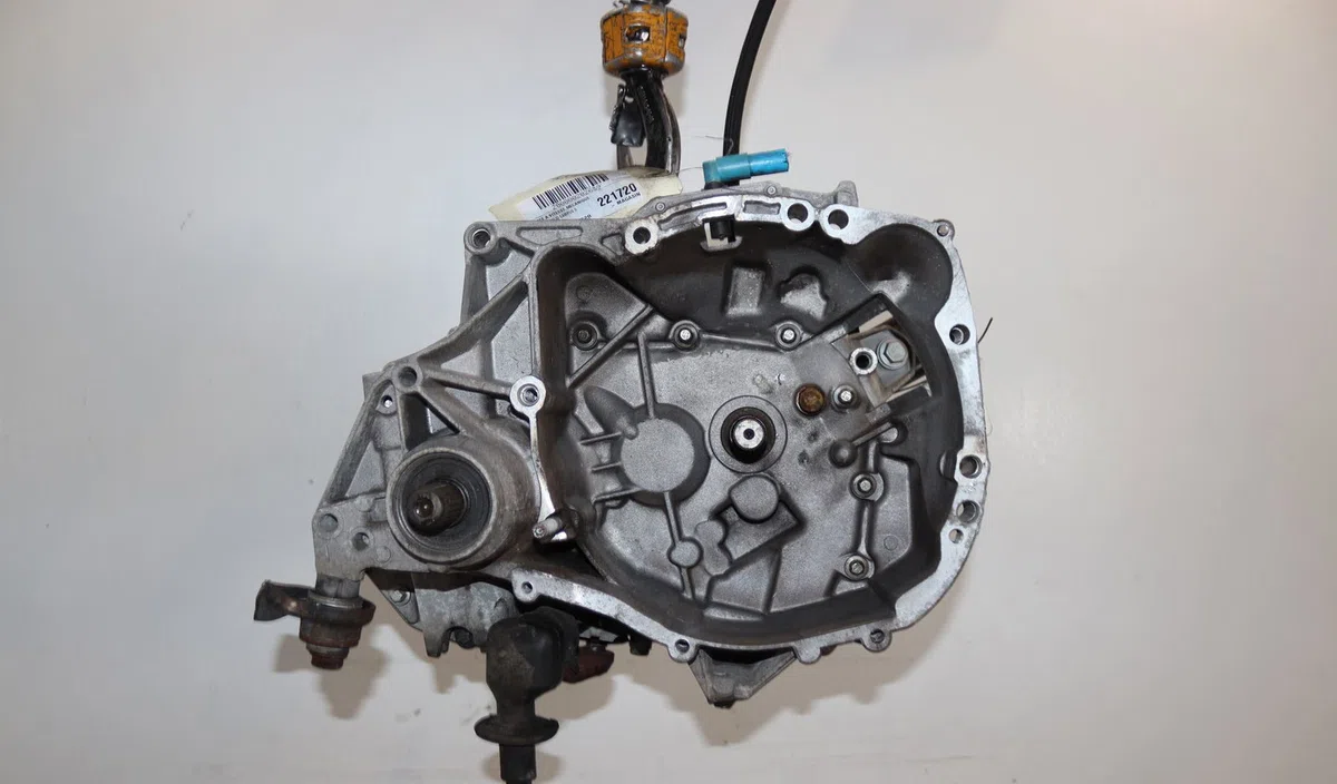 Boîte de vitesses manuelle Renault CLIO II (BB_, CB_) 1.2 (bb0a, bb0f, bb10, bb1k, bb28, bb2d, bb2h, cb0a,... (1998-2010) 5 portes occasion