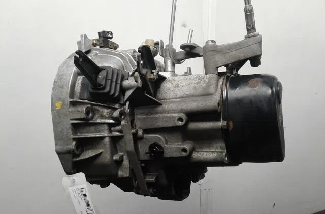 Boîte de vitesses manuelle Renault CLIO II (BB_, CB_) 1.4 16v (b/cb0p, bb13) (2000-2008) 5 portes occasion — photo 4