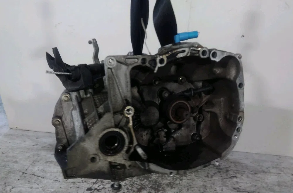 Boîte de vitesses manuelle Renault CLIO III (BR0/1, CR0/1) 1.2 16v (br0p, cr0p) (2007-2014) occasion