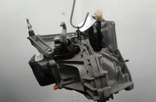 Boîte de vitesses manuelle Renault CLIO III (BR0/1, CR0/1) 1.2 16v (br0p, cr0p) (2007-2014) occasion — photo 2