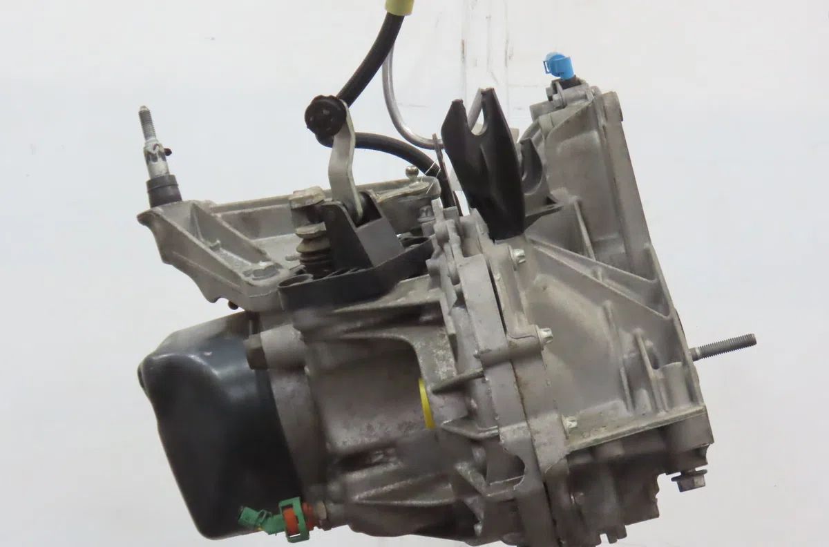Boîte de vitesses manuelle Renault CLIO III (BR0/1, CR0/1) 1.2 16v (br0p, cr0p) (2007-2014) occasion
