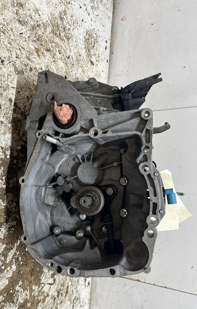 Boîte de vitesses manuelle Renault CLIO III (BR0/1, CR0/1) 1.2 16v (br0r, br1d, br1l, cr0r) (2005-2014) occasion
