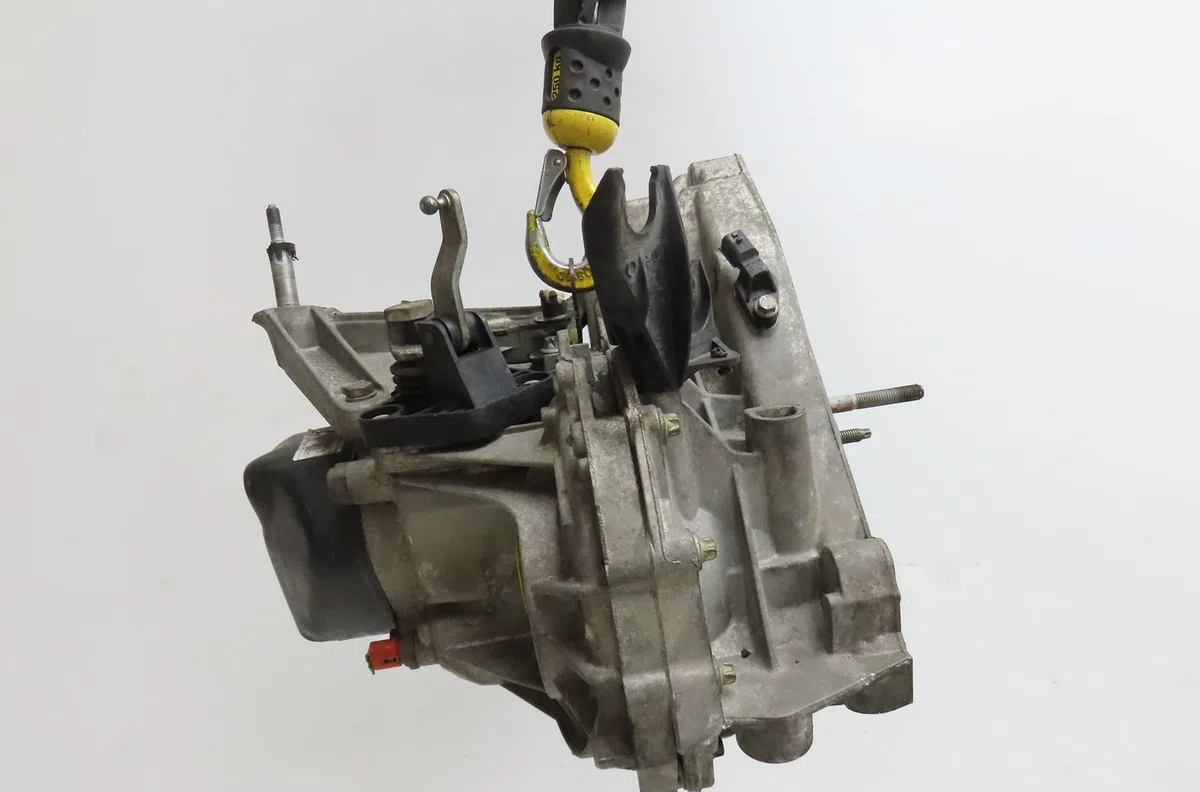 Boîte de vitesses manuelle Renault CLIO III (BR0-1, CR0-1) 1.5 dci (2010-2014) 5 portes occasion — photo 2