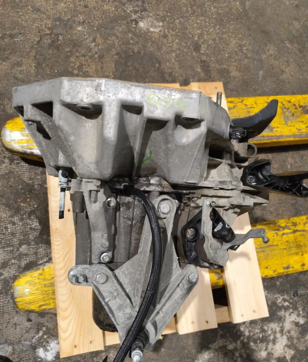 Boîte de vitesses manuelle Renault CLIO III (BR0-1, CR0-1) 1.5 dci (br17, cr17) (2005-2012) 5 portes occasion