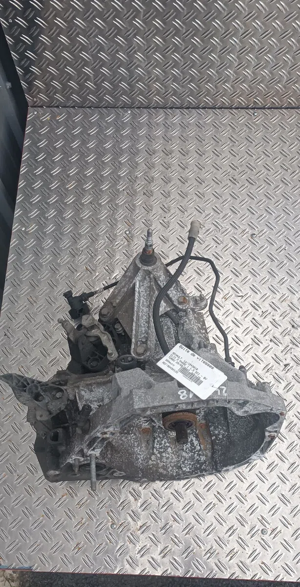 Boîte de vitesses manuelle Renault CLIO III (BR0/1, CR0/1) 1.5 dci (c/br0g, c/br1g) (2005-2012) 5 portes occasion — photo 2