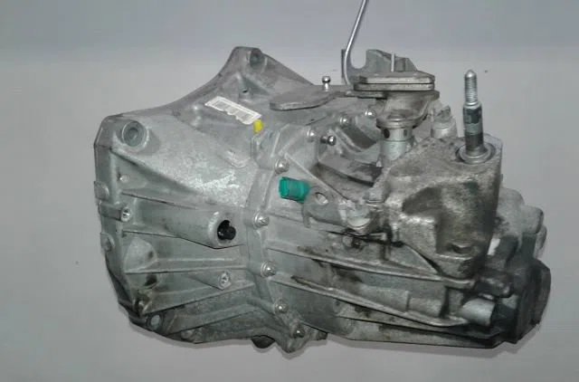 Boîte de vitesses manuelle Renault CLIO III (BR0/1, CR0/1) 2.0 16v (br0c, br0k, cr0c, cr0k) (2006-2014) occasion — photo 4