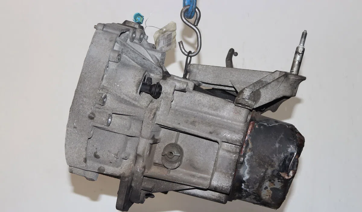 Boîte de vitesses manuelle Renault CLIO III Grandtour (KR0/1_) 1.2 16v (kr0p) (2007-2012) occasion — photo 3