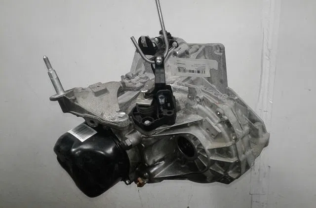 Boîte de vitesses manuelle Renault CLIO IV (BH_) 1.2 16v (2012) occasion