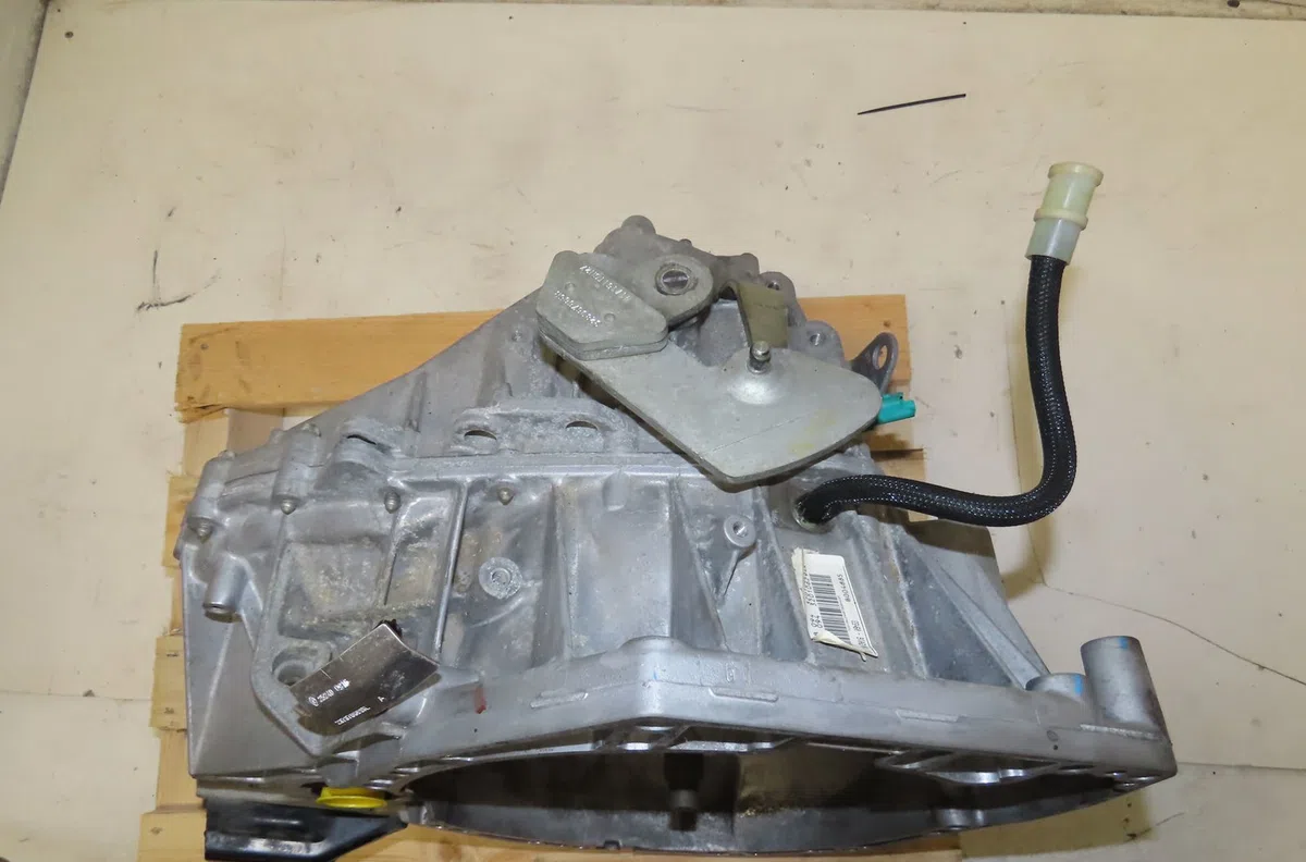 Boîte de vitesses manuelle Renault CLIO IV (BH_) 1.2 tce 120 (bhau) (2016) occasion