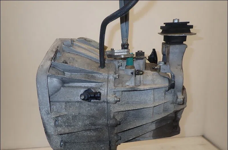 Boîte de vitesses manuelle Renault LAGUNA III (BT0/1) 2.0 dci (bt07, bt0j, bt14, bt1a, bt1s) (2007-2015) 5 portes occasion — photo 2