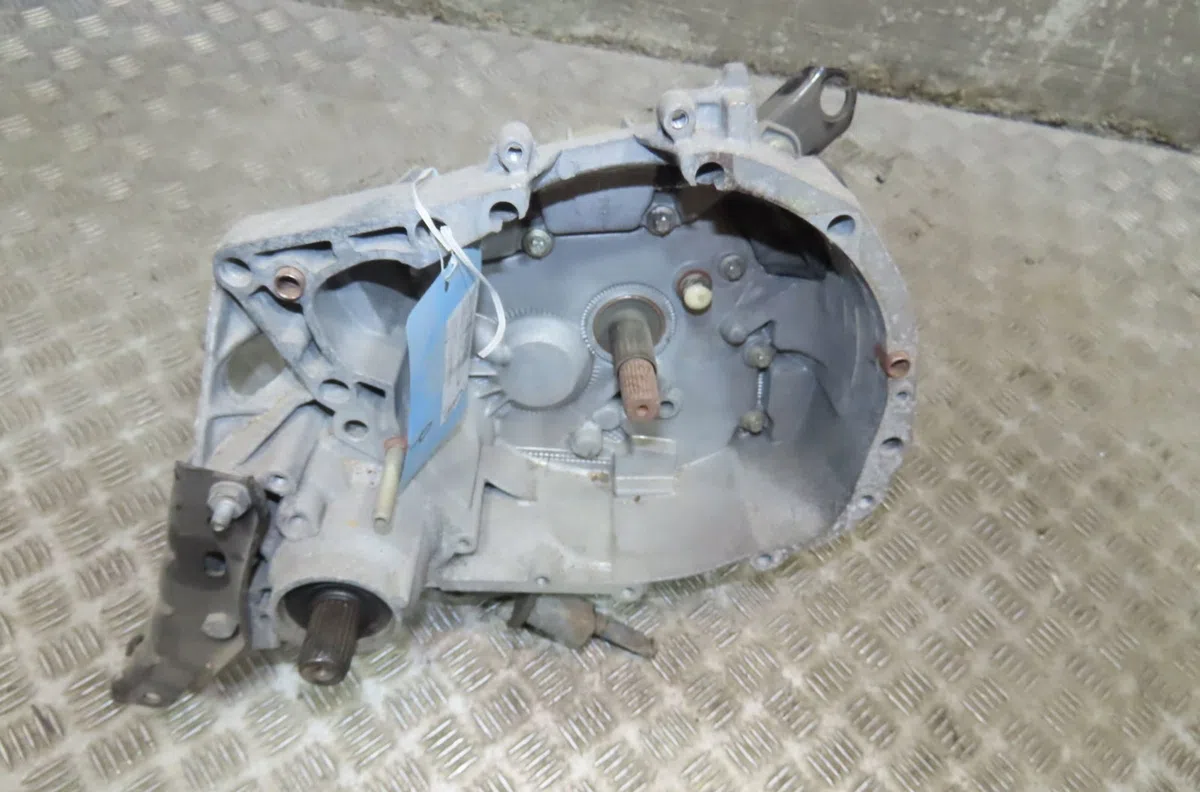 Boîte de vitesses manuelle Renault MEGANE I (BA0-1_) 1.6 16v (ba04, ba0b, ba11, ba1j, ba16, ba19, ba1k, ba1v,... (1999-2002) occasion — photo 2
