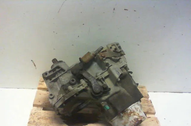 Boîte de vitesses manuelle Renault MEGANE I Break (KA0/1_) 1.4 16v (ka0d, ka1h, ka0w, ka10) (1999-2003) occasion