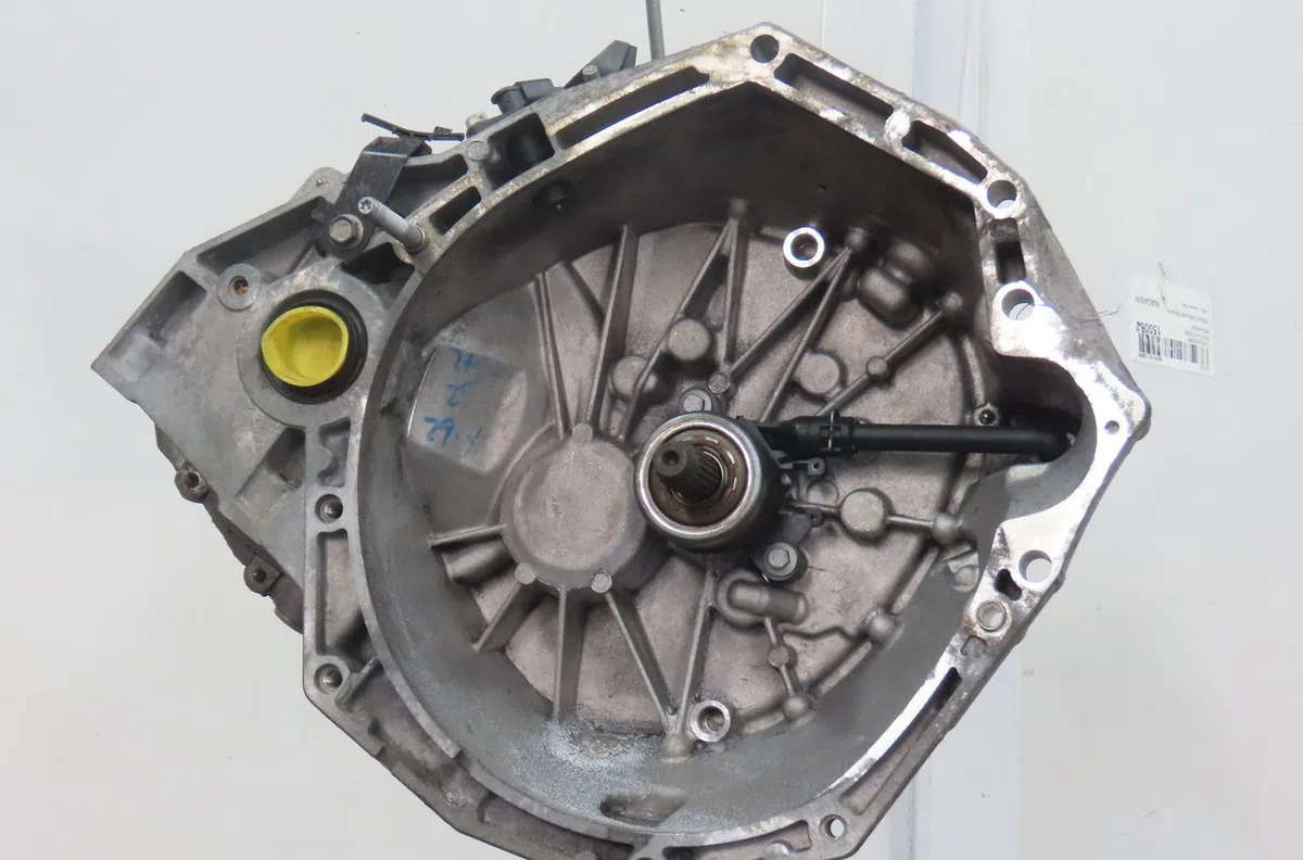 Boîte de vitesses manuelle Renault MEGANE III 3/5 portes (BZ0/1_, B3_) 1.6 16v hi-flex (bz03) (2008-2015) occasion