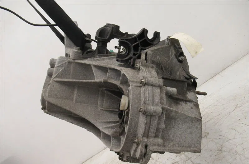 Boîte de vitesses manuelle Renault MEGANE III Coupé (DZ0/1_) 1.5 dci (dz09, dz0d, dz1f, dz1g, dz14, dz29) (2009-2015) 3 portes occasion — photo 2