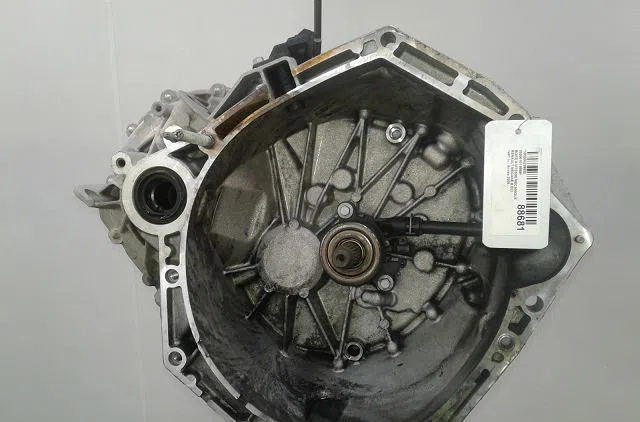 Boîte de vitesses manuelle Renault MEGANE III Coupé (DZ0/1_) 1.5 dci (dz09, dz0d, dz1f, dz1g, dz14, dz29) (2009-2015) 3 portes occasion