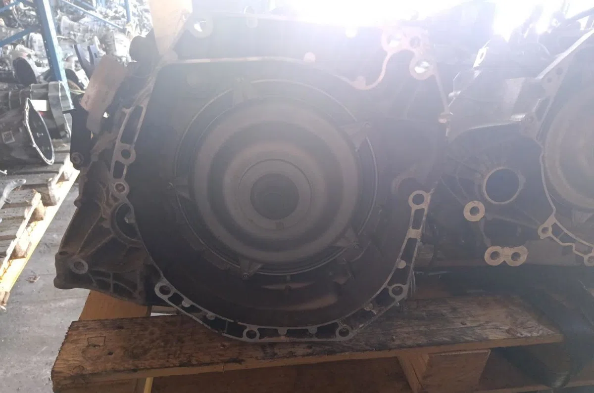 Boîte de vitesses manuelle Renault MEGANE IV 3/5 portes (B9A/M/N_) 1.3 tce 140 (b9nb) (2018) occasion — photo 2