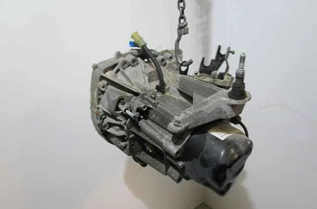 Boîte de vitesses manuelle RENAULT MODUS occasion — photo 2
