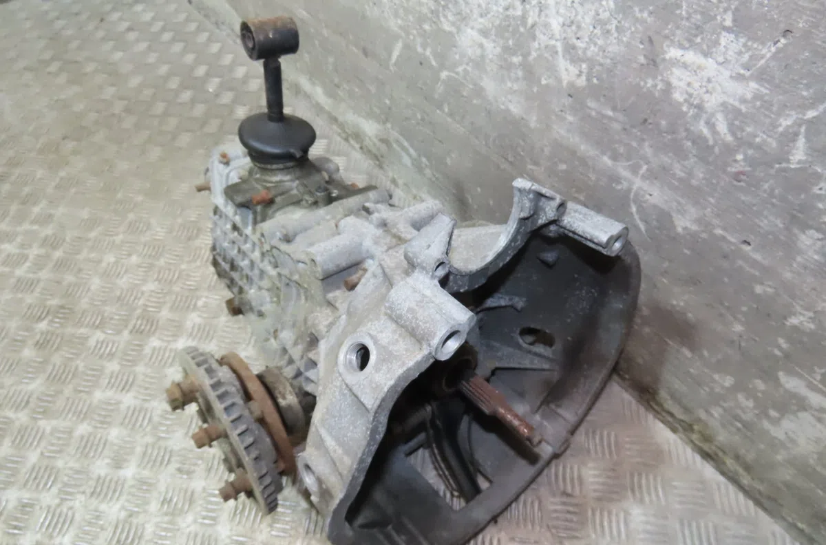 Boîte de vitesses manuelle RENAULT R21 occasion — photo 2